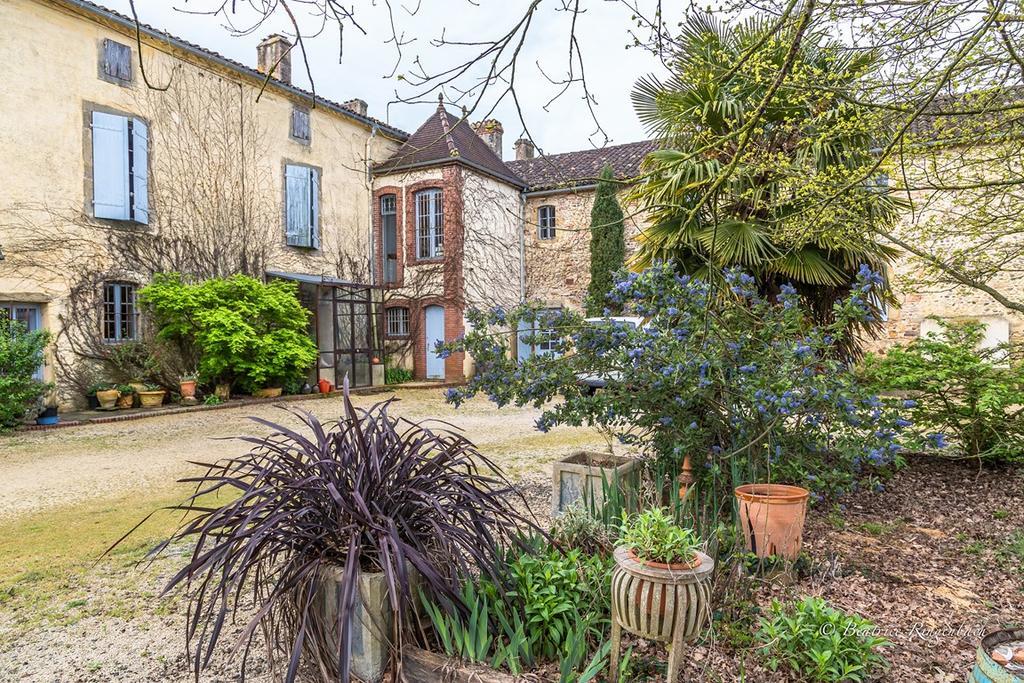 Le Pouy Bed & Breakfast Termes-d'Armagnac Exterior photo